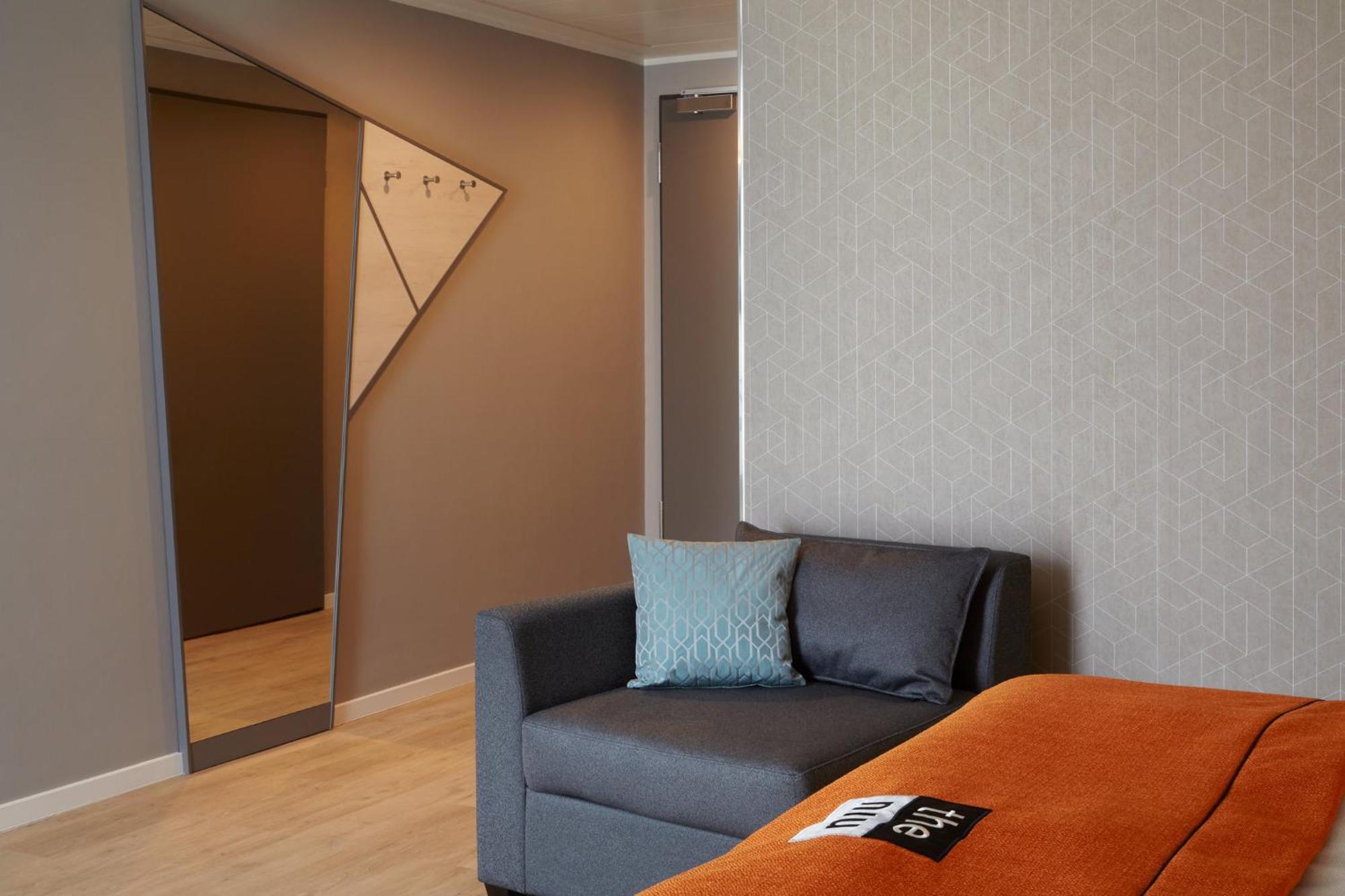 Holiday Inn - The Niu, Hub Dusseldorf Messe By Ihg Екстериор снимка