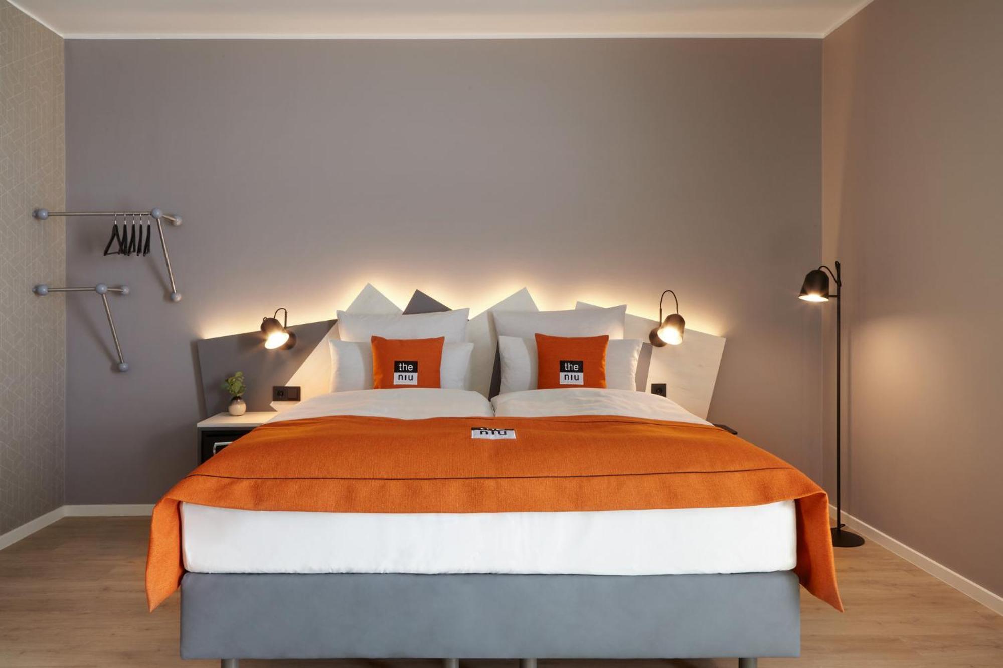 Holiday Inn - The Niu, Hub Dusseldorf Messe By Ihg Екстериор снимка